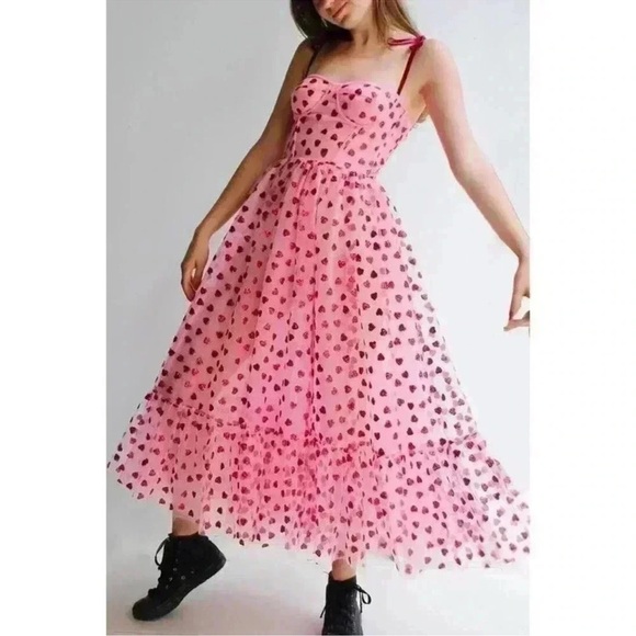 Betsey Johnson Dresses & Skirts - Betsey Johnson Pink Heart Midi Dress